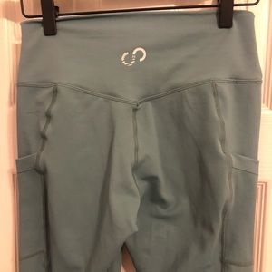 Curves N Combatboots v3 in Tahiti Blue